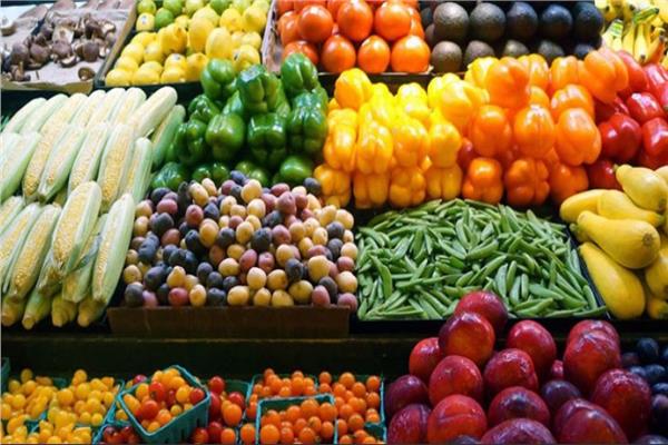 أسعار الفاكهة والخضروات في سوق العبور