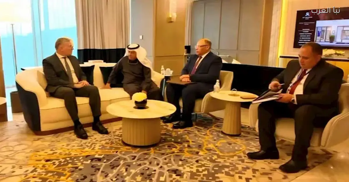 وزير البترول يناقش تعزيز التعاون العربي في مجالات الطاقة والاستثمار خلال زيارته للكويت والعراق