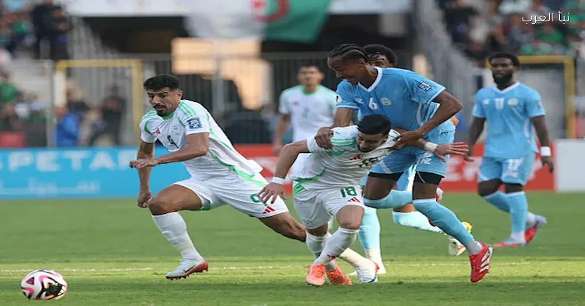 أول تعليق للاعب الجزائر بعد سخرية من مشجع الكونغو الديمقراطية يوضح أنه كان يمزح فقط