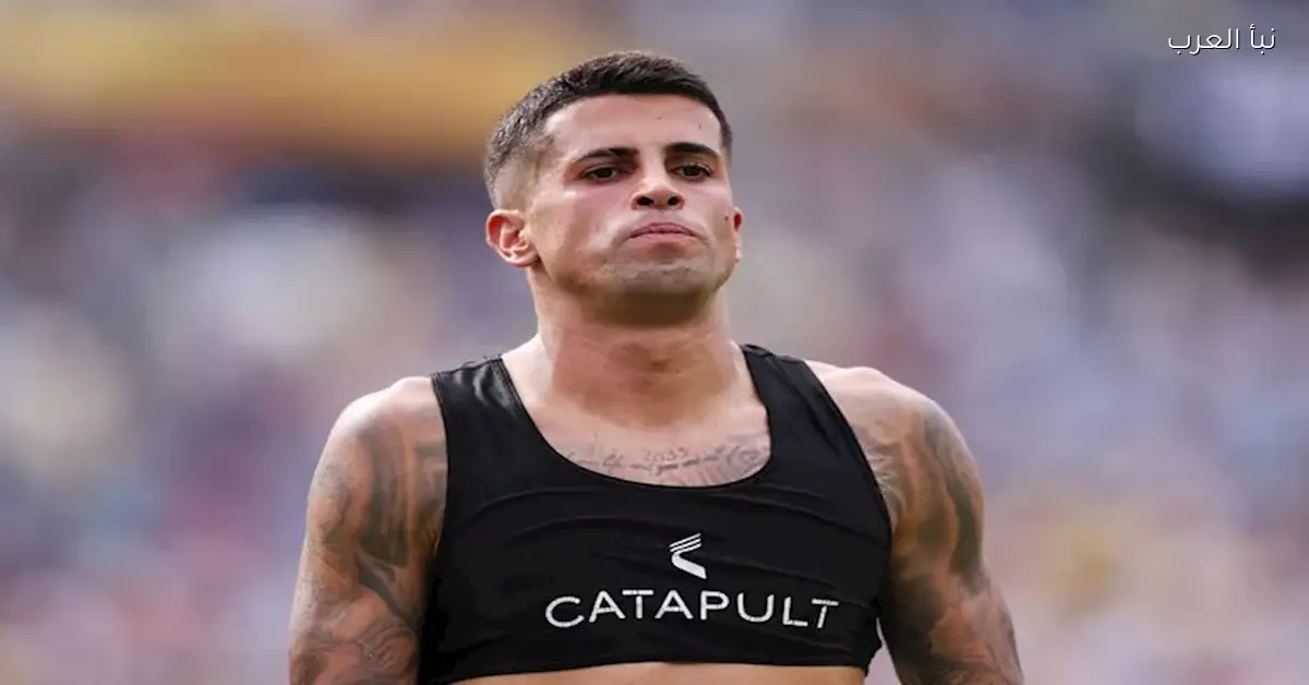 برشلونة يثير تساؤلات الجماهير بعد حذف جميع منشوراته عن صفقة كانسيلو