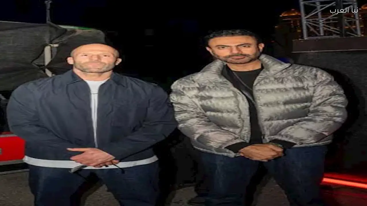 جيسون ستاثام وتيريس جيبسون يتشاركان لحظات من الرقص في قطر