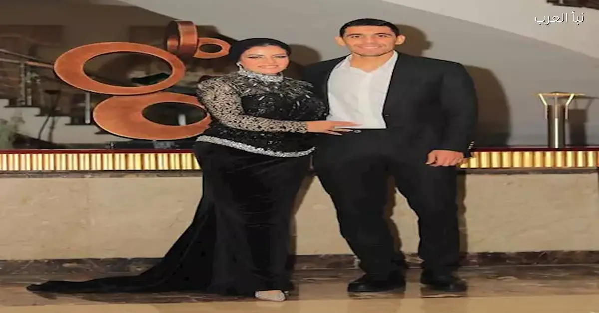 زوجة محمد حمدي تعلق على إجرائه عملية الرباط الصليبي وتوجه رسالة دعم له