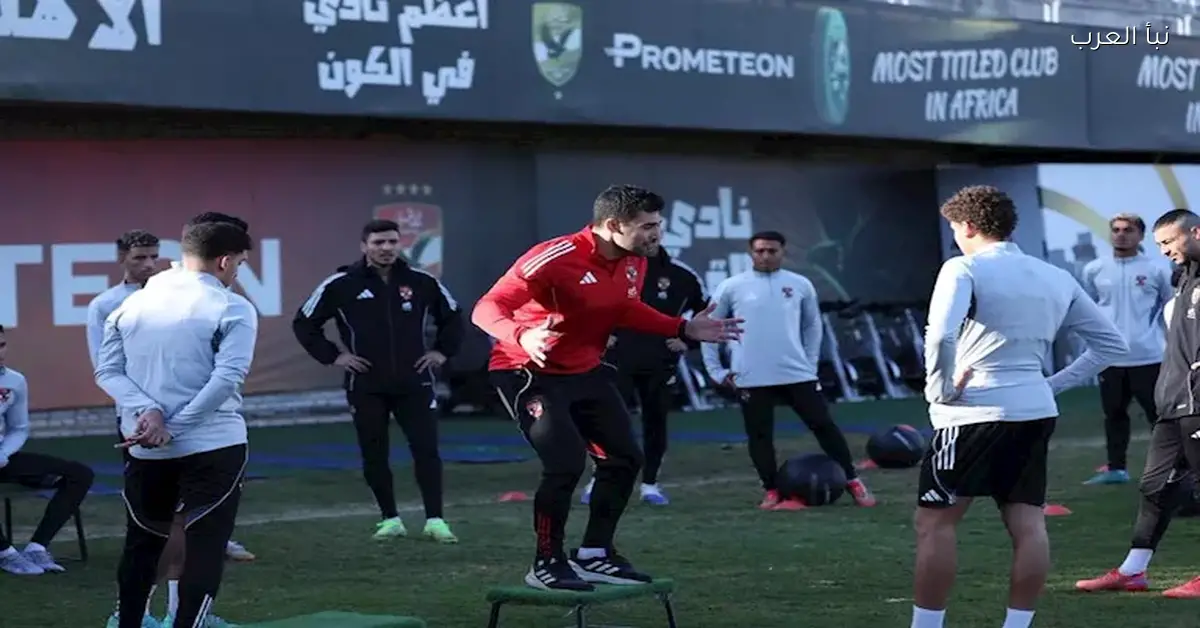 طاقم تحكيم مباراة الأهلي وطلائع الجيش في كأس عاصمة مصر يتصدر الأخبار