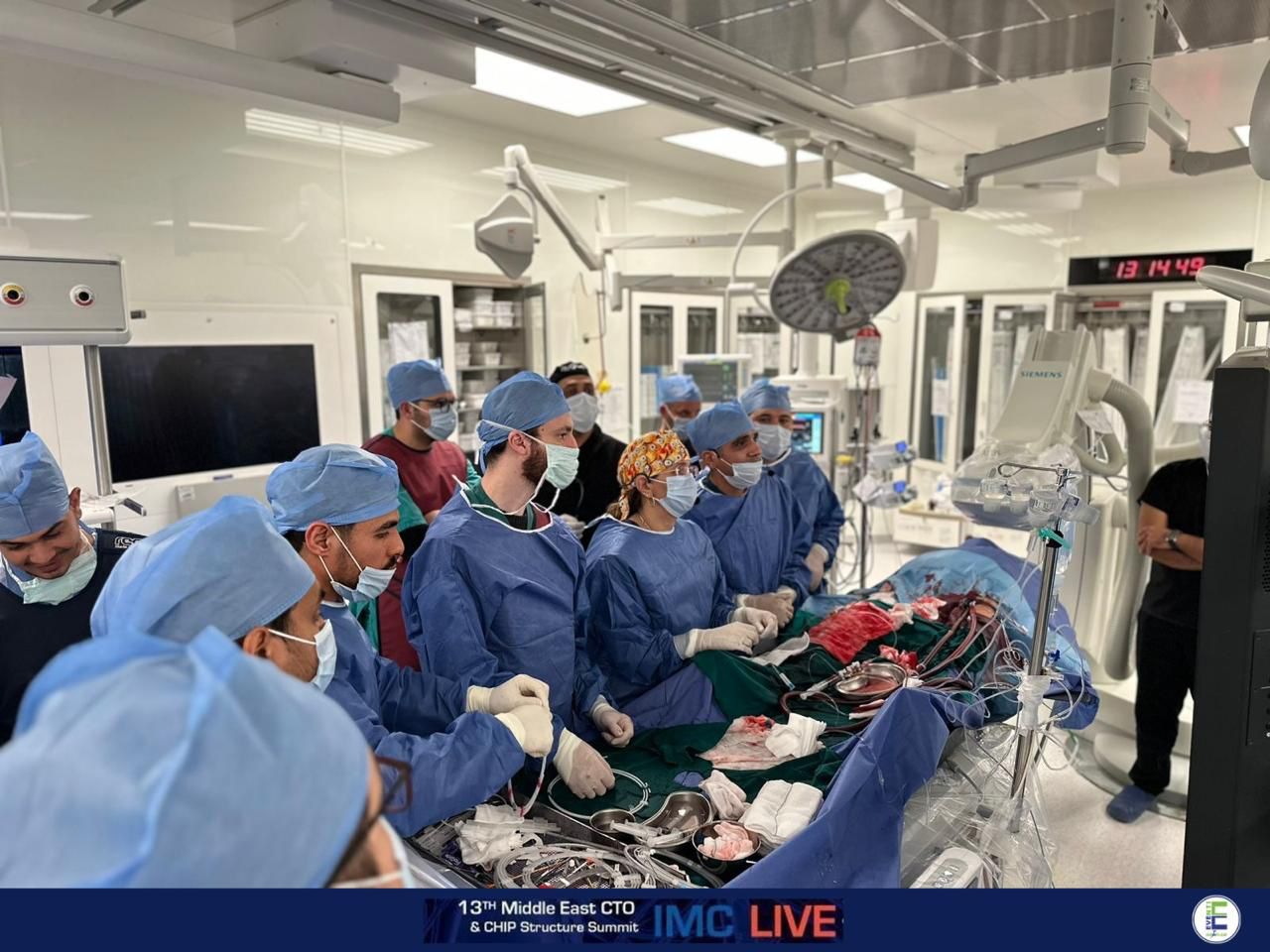 بث حي لقسطرة قلبية عالية التعقيد