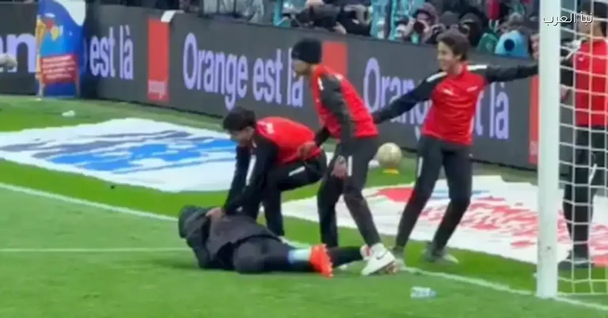 معركة المنشفة تثير الجدل بين السحر والأمطار في أمم أفريقيا