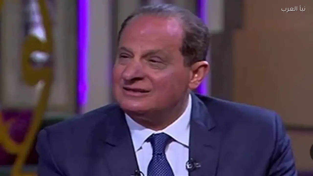 هاني مهنا يكشف سر بقاء عمرو دياب في القمة