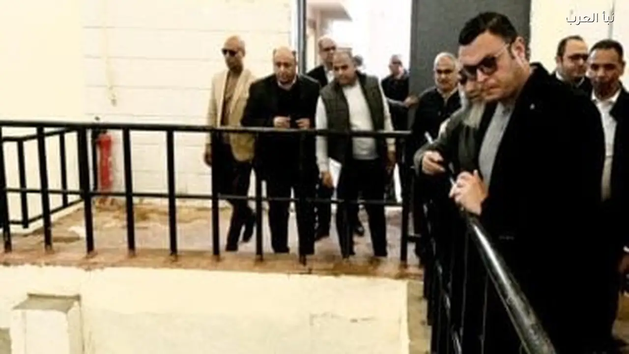 وزير الإسكان يزور مشروع الإسكان المتوسط في 6 أكتوبر