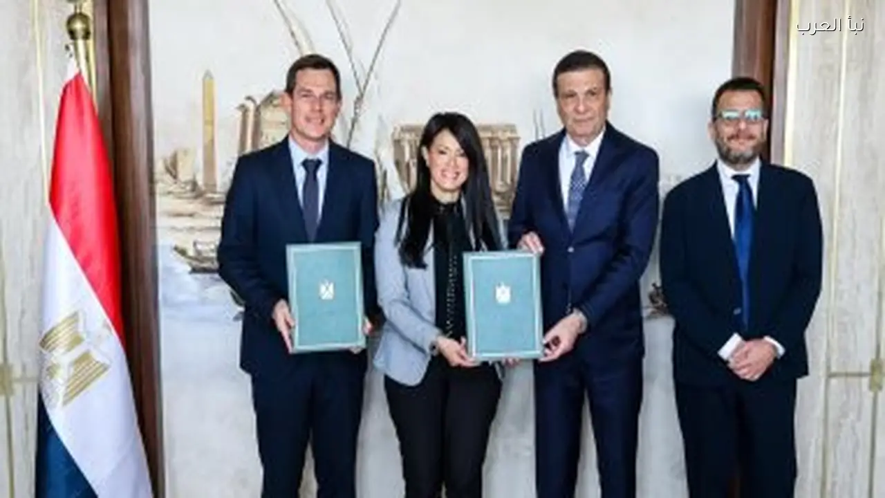 وزيرة التخطيط توقع مذكرة تفاهم مع “شنايدر إلكتريك” لتعزيز العمل المناخي