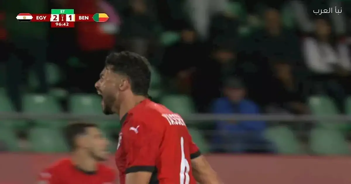 ياسر إبراهيم يسجل هدفا في مرمى منتخب بنين خلال كأس الأمم الأفريقية