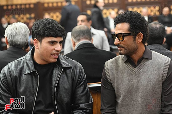 عمرو سعد في عزاء والد مي عمر عمرو سعد في عزاء والد مي عمر