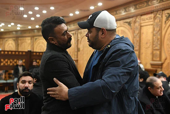 العوضي ومحمد ممدوح يقدمان واجب العزاء العوضي ومحمد ممدوح يقدمان واجب العزاء