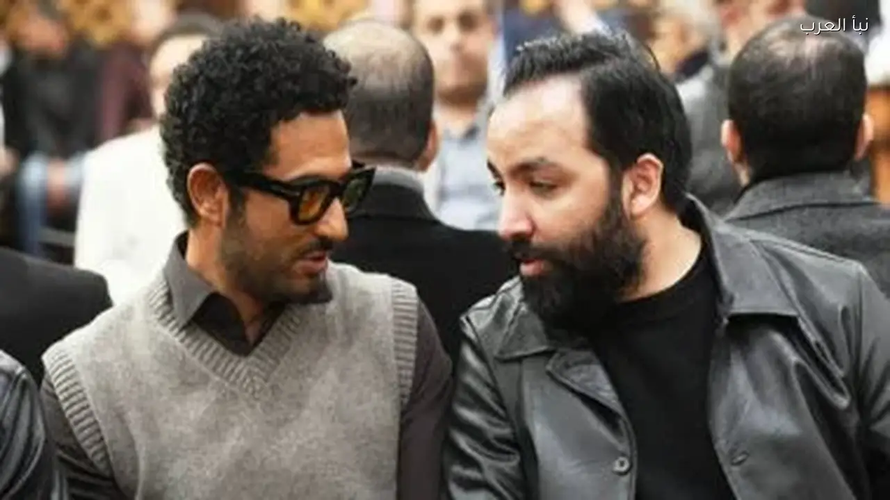 أحمد العوضي وعمرو سعد ومنة شلبي في عزاء والد مي عمر