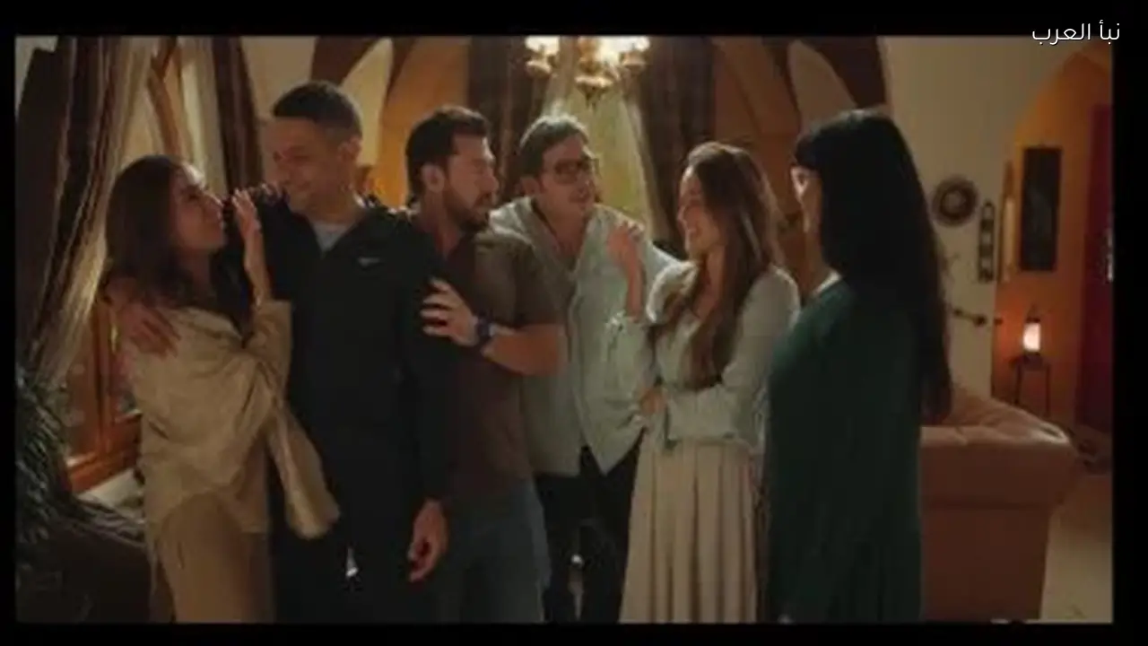 آسر ياسين يخرج من النيابة في الحلقة 10 من مسلسل اتنين غيرنا