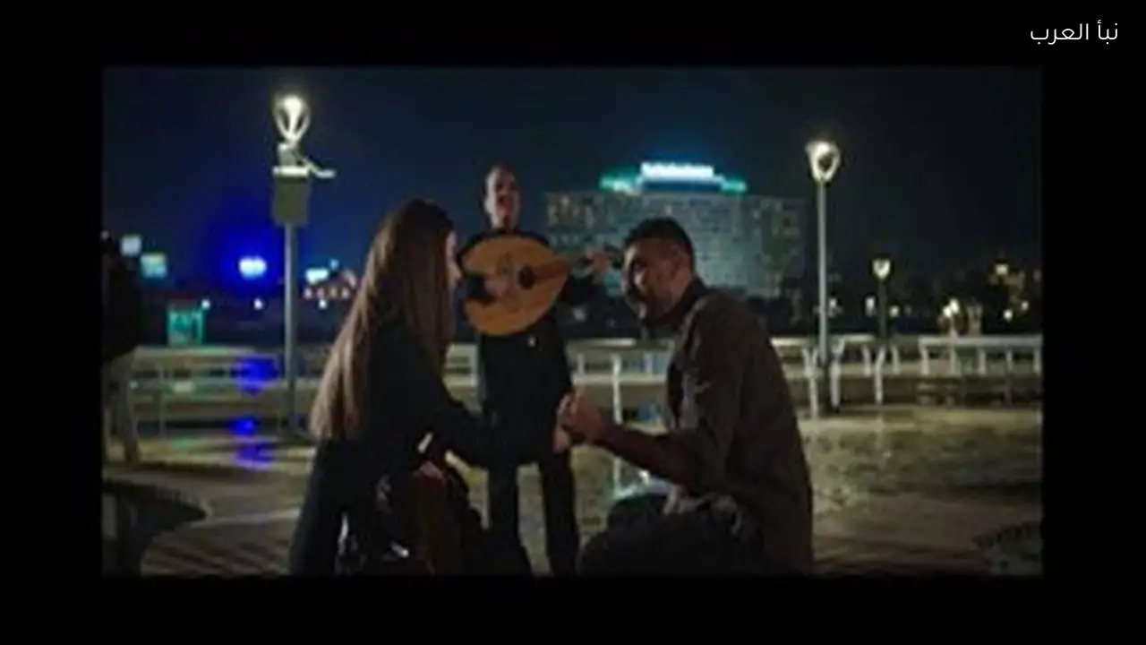 أحمد العوضي يعترف بحبه ليارا السكري في الحلقة السابعة من “علي كلاي”