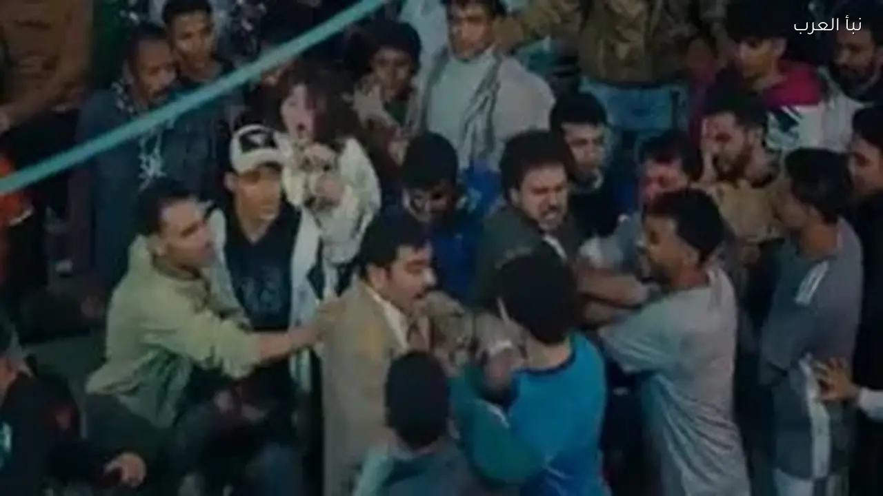 أحمد رمزي يواجه شباب مباراة الخماسي في خناقة خلال مسلسل فخر الدلتا الحلقة 8