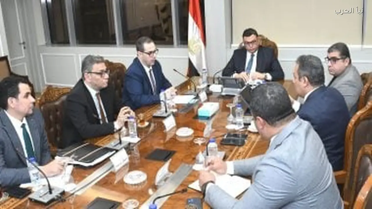 اجتماع لوزير الإسكان لمتابعة ملفات الهيئة العامة للتنمية السياحية