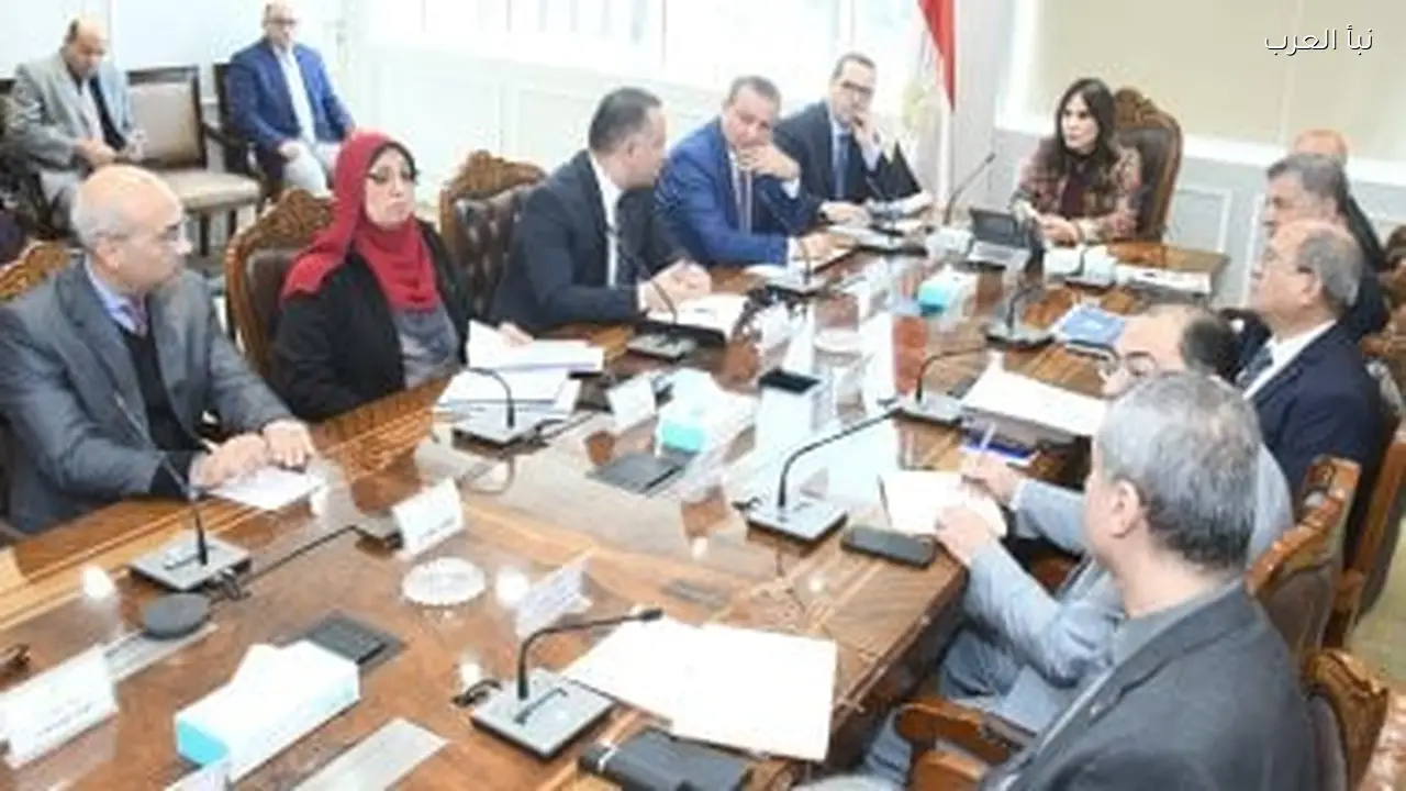 الحكومة تبحث إجراءات تشغيل “حديقة تلال الفسطاط” اليوم