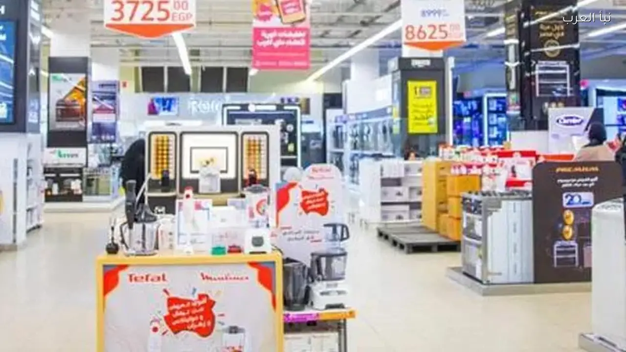 القطاع الخاص في مصر ينكمش مجددًا في يناير بسبب ضعف الطلب