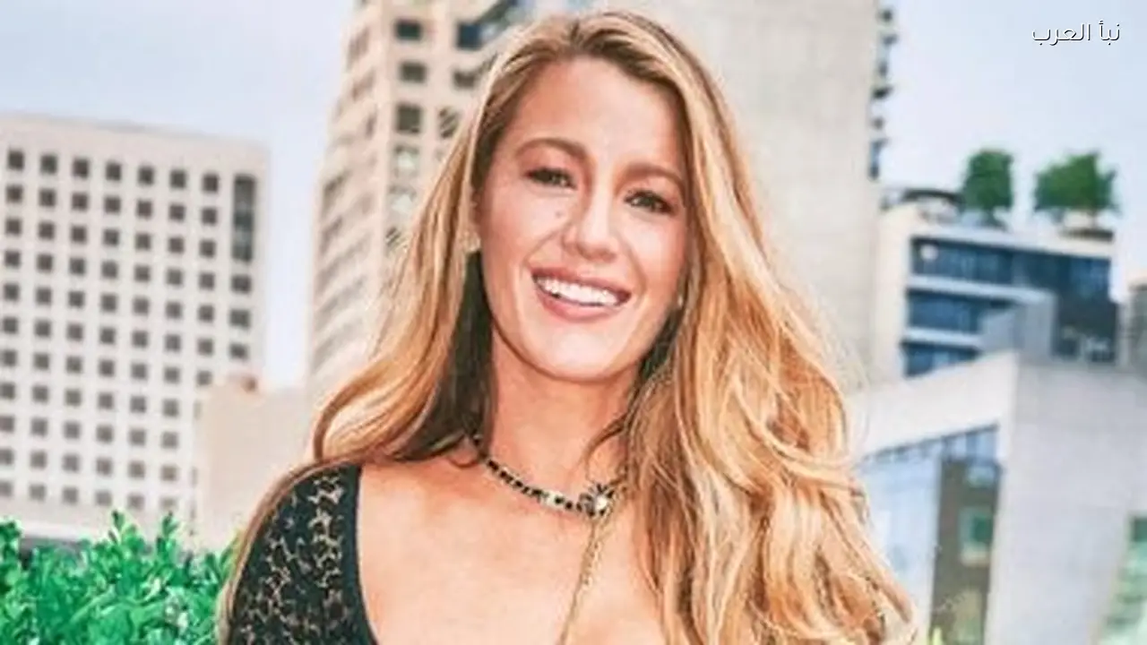 بليك ليفلي تتعرض للتجاهل من نجوم هوليوود خلال حدث مؤخرا