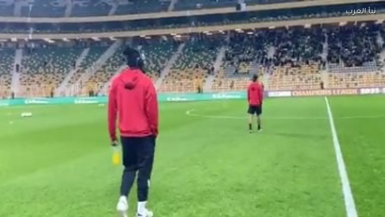 حافلة الأهلي تصل استاد حسين آيت أحمد لمواجهة شبيبة القبائل