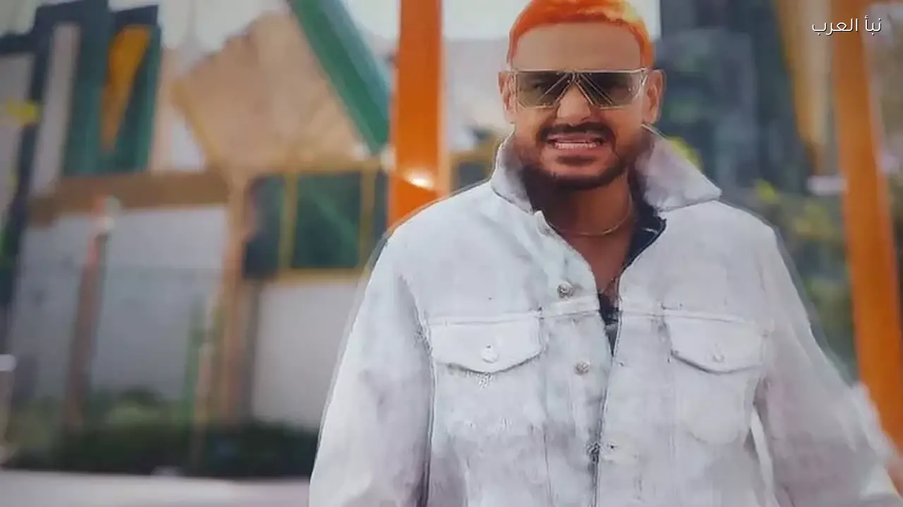 رامز جلال يسخر من ملابس غادة عبد الرازق في رامز ليفل الوحش