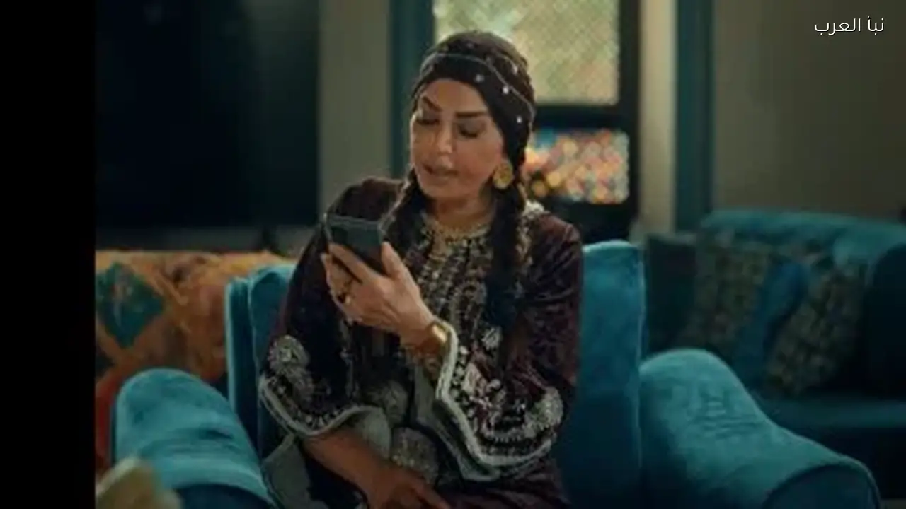 سلوى خطاب تساعد سهر الصايغ في حل لغز رقم لقاء الخميسي في الحلقة 7 من مسلسل درش