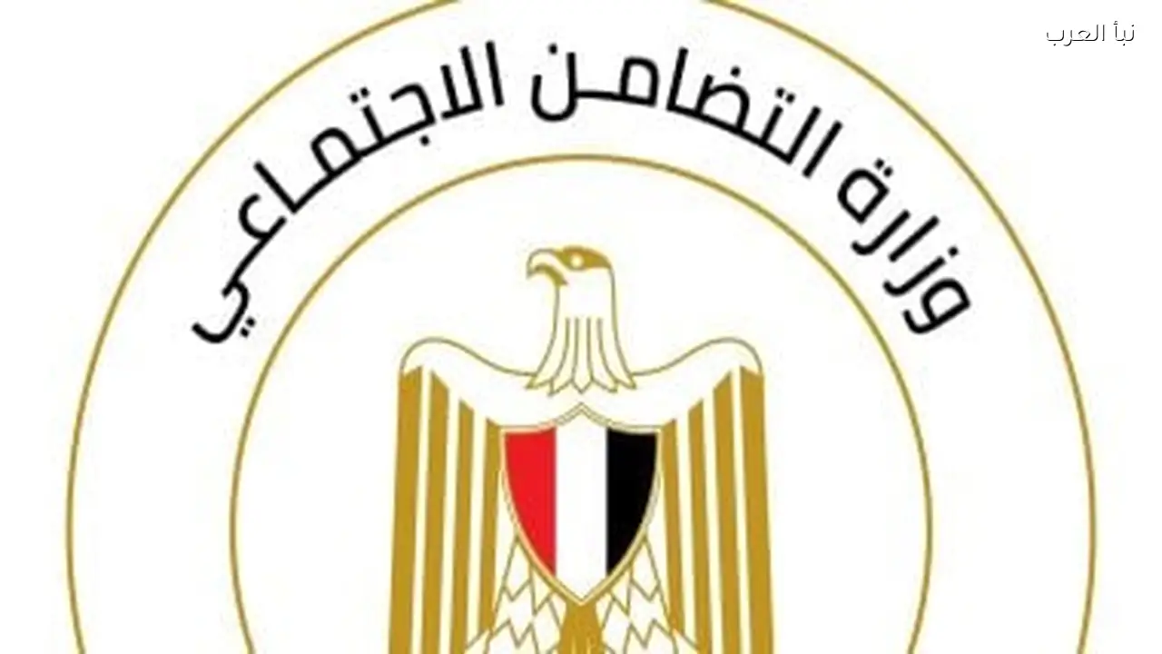 صرف المساعدات لأسر ضحايا حادث دير أبو فانا بالمنيا