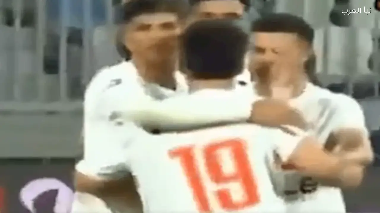 عبدالله السعيد يتشاجر مع حسام عبد المجيد في مباراة سيراميكا