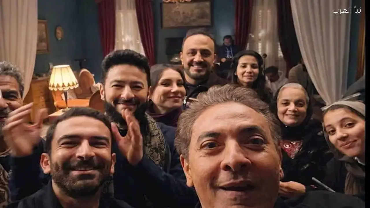 فتحي عبدالوهاب يروج لحلقة جديدة من “المداح: أسطورة النهاية” بعنوان “سيلفي الأموات”