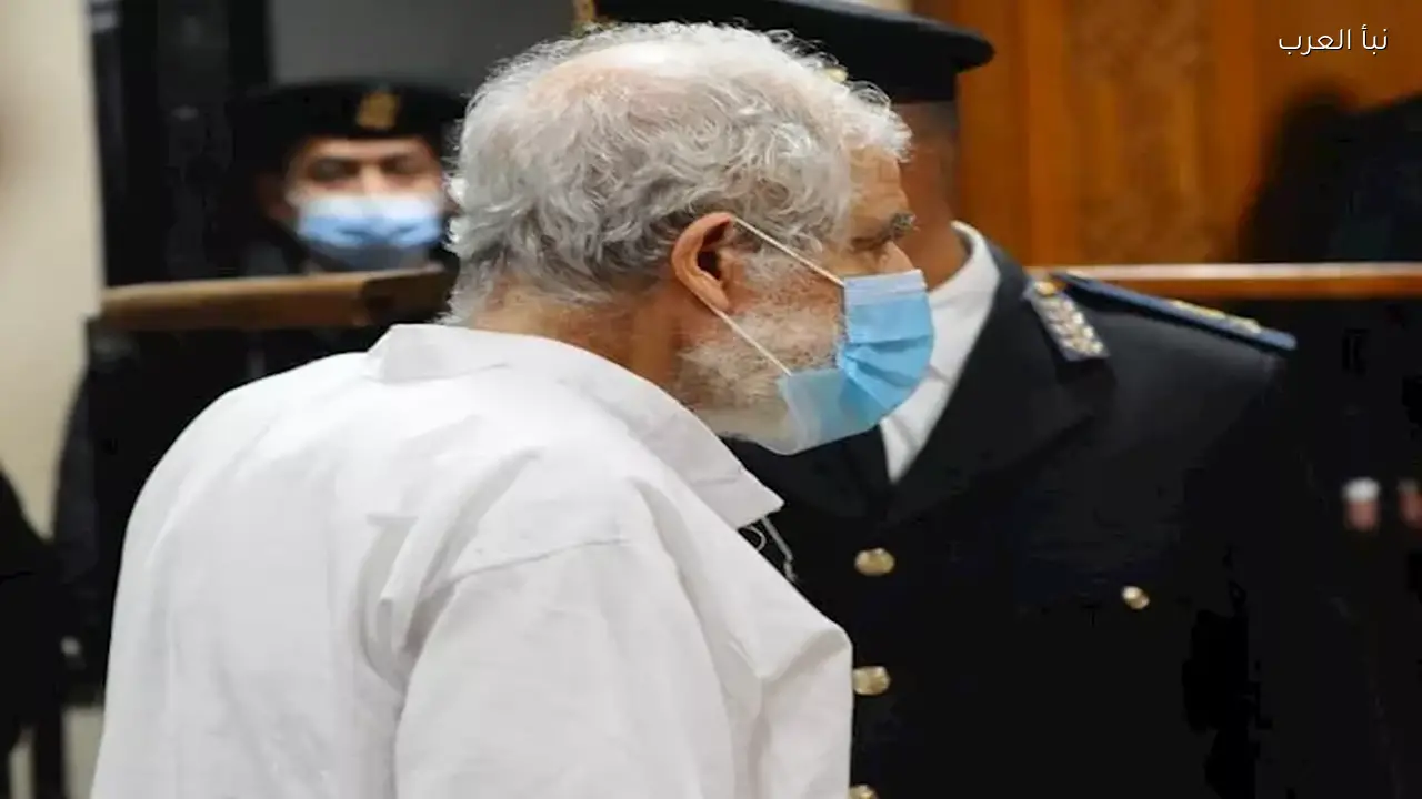 محمود عزت يظهر بعد تجسيد شخصيته في رأس الأفعى