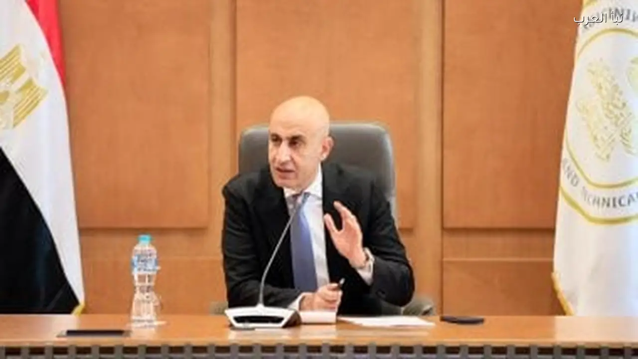 وزير التعليم يطرح نماذج امتحانات الثانوية العامة 2026