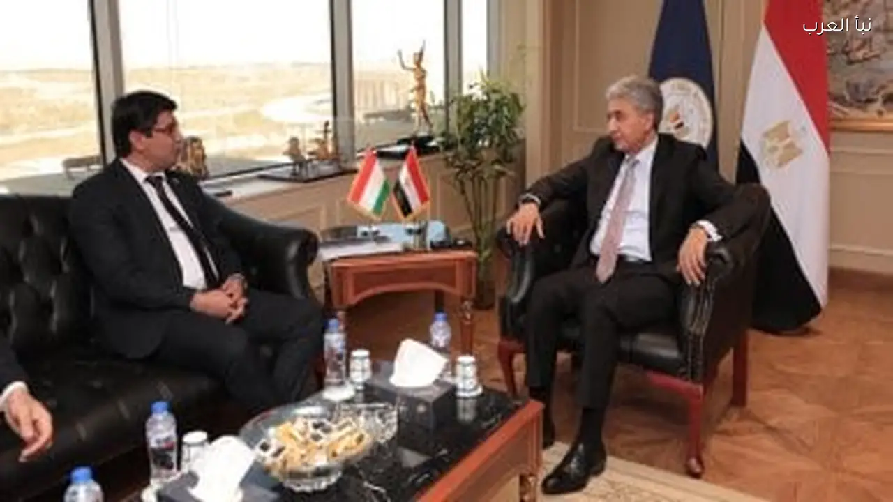 وزير السياحة يلتقي سفير طاجيكستان لبحث التعاون الاقتصادي