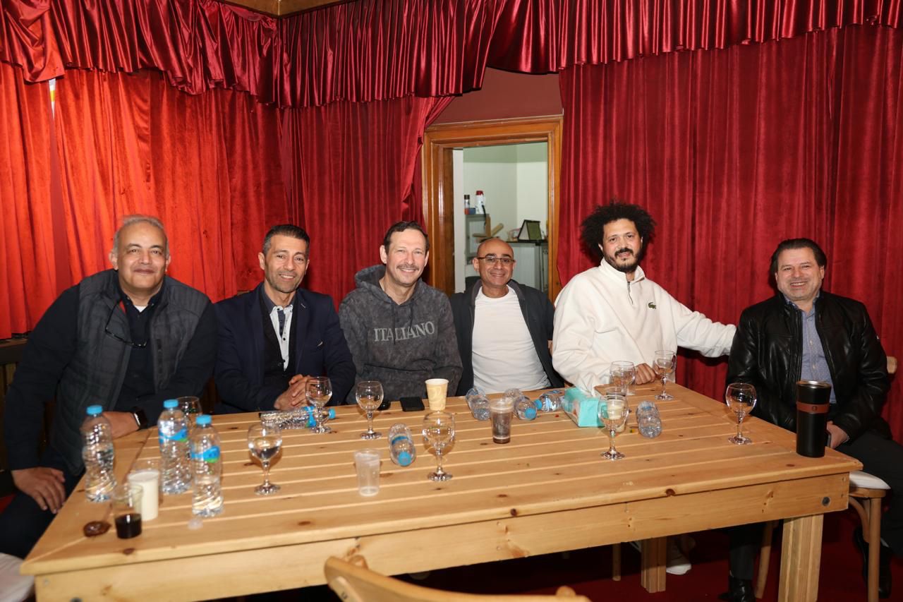 المخرج احمد البوهي يقيم افطارا جماعيا  (5)