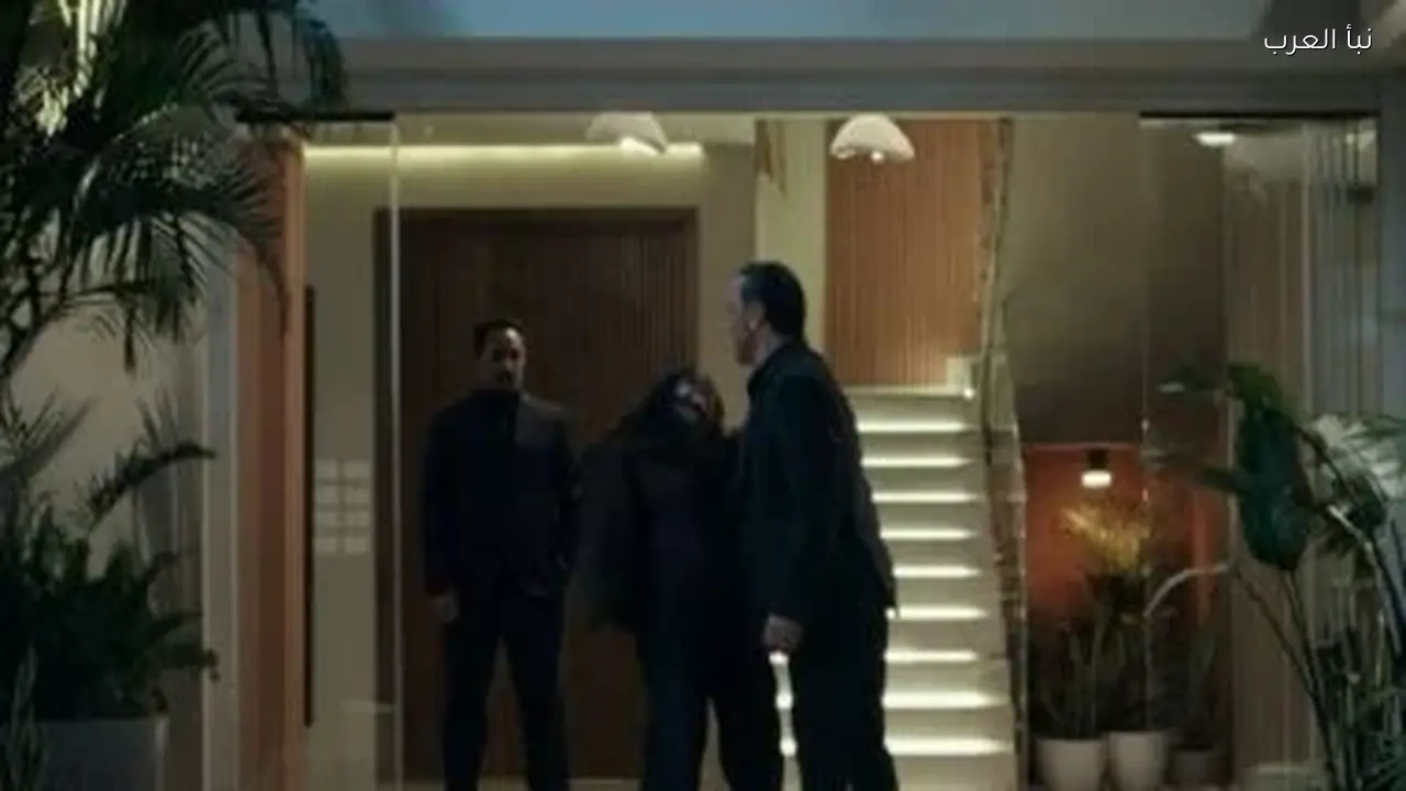 طارق لطفي يهدد سينتيا خليفة في الحلقة 13 من فرصة أخيرة