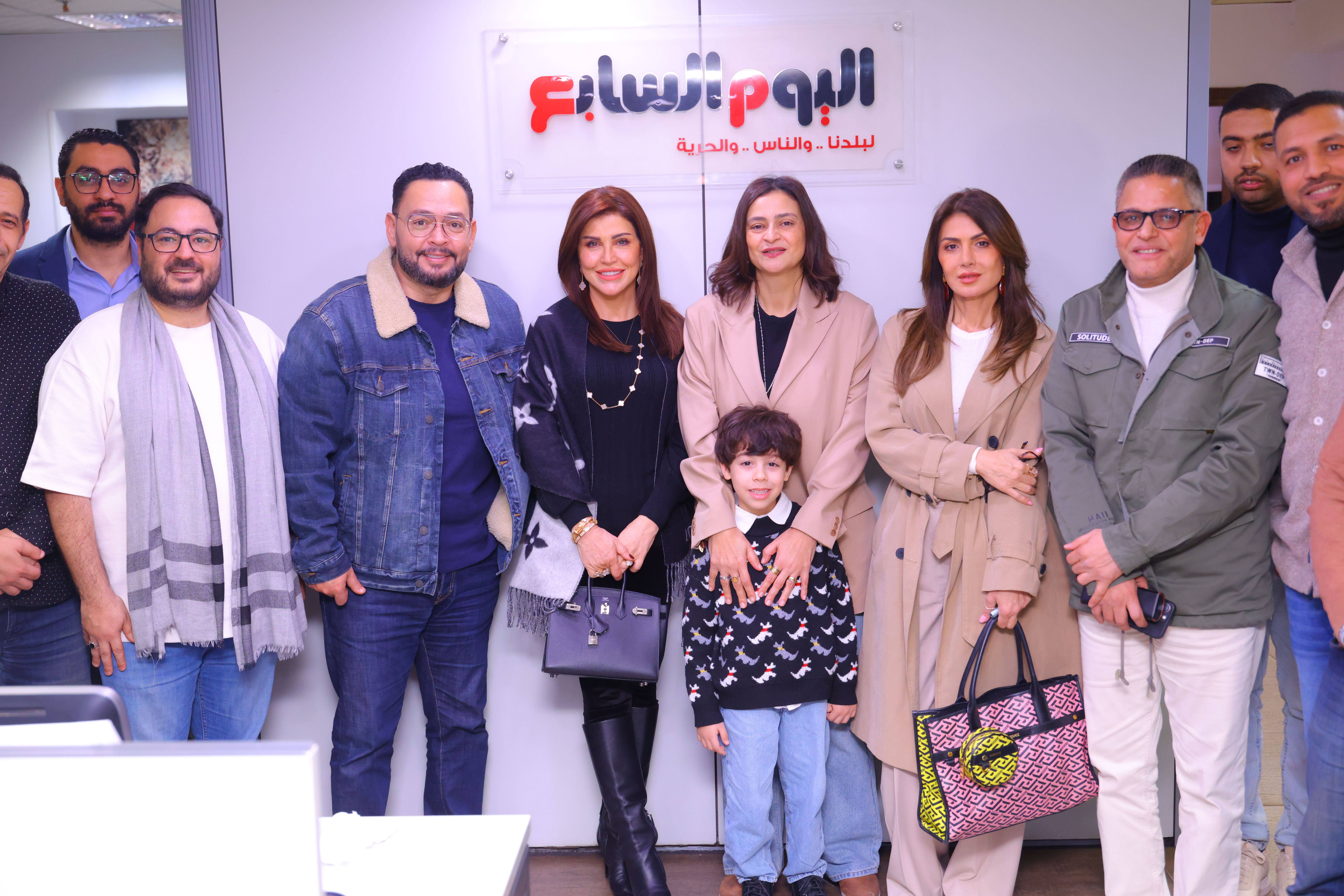 جومانا مراد وأحمد رزق ونجلاء بدر بجولة في نبأ العرب