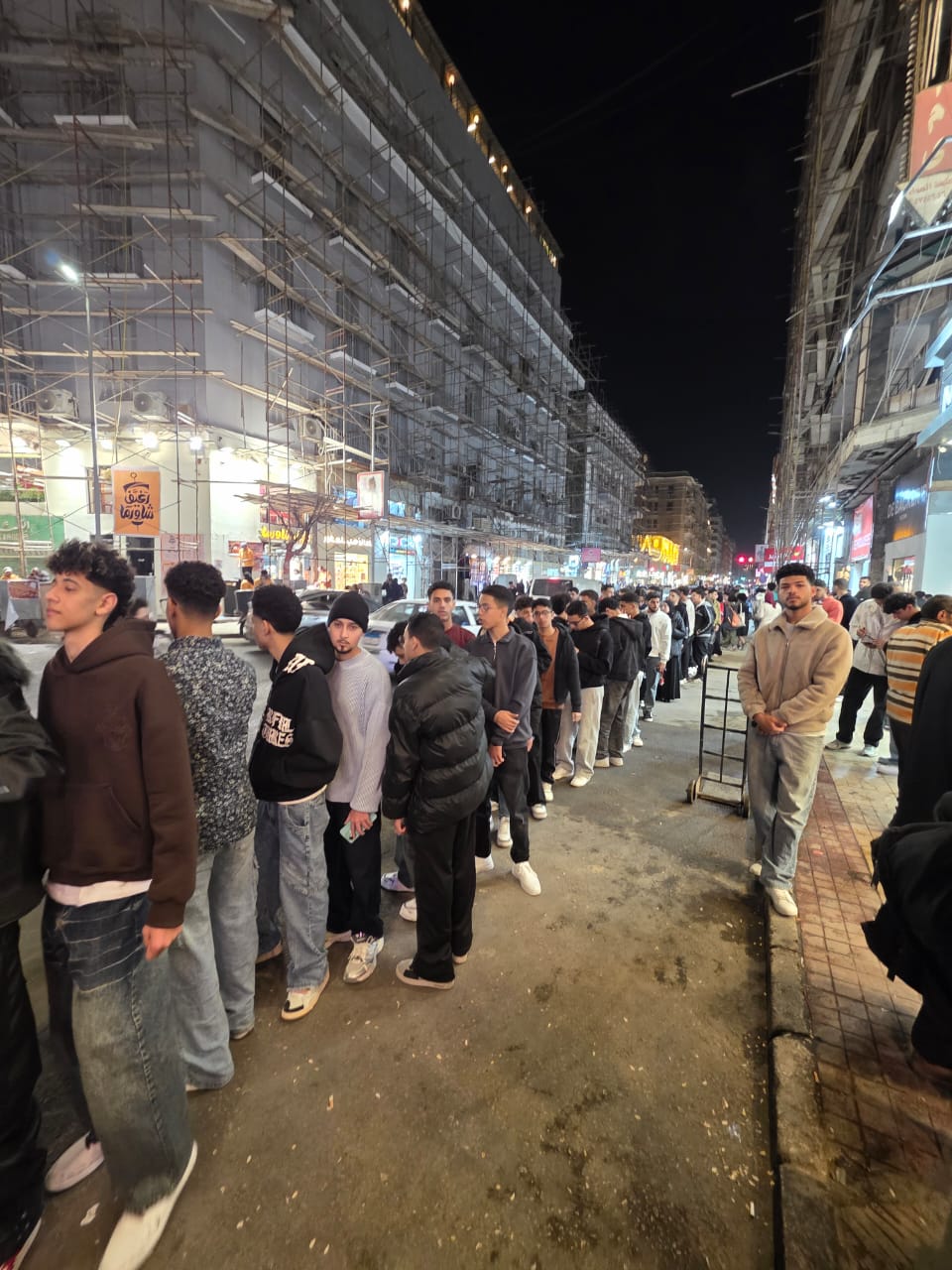 إقبال على فيلم ايجي بيست (3)