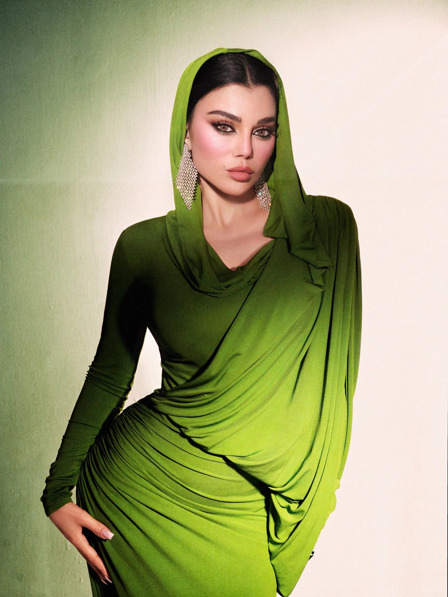 اطلالة هيفاء وهبي اطلالة هيفاء وهبي