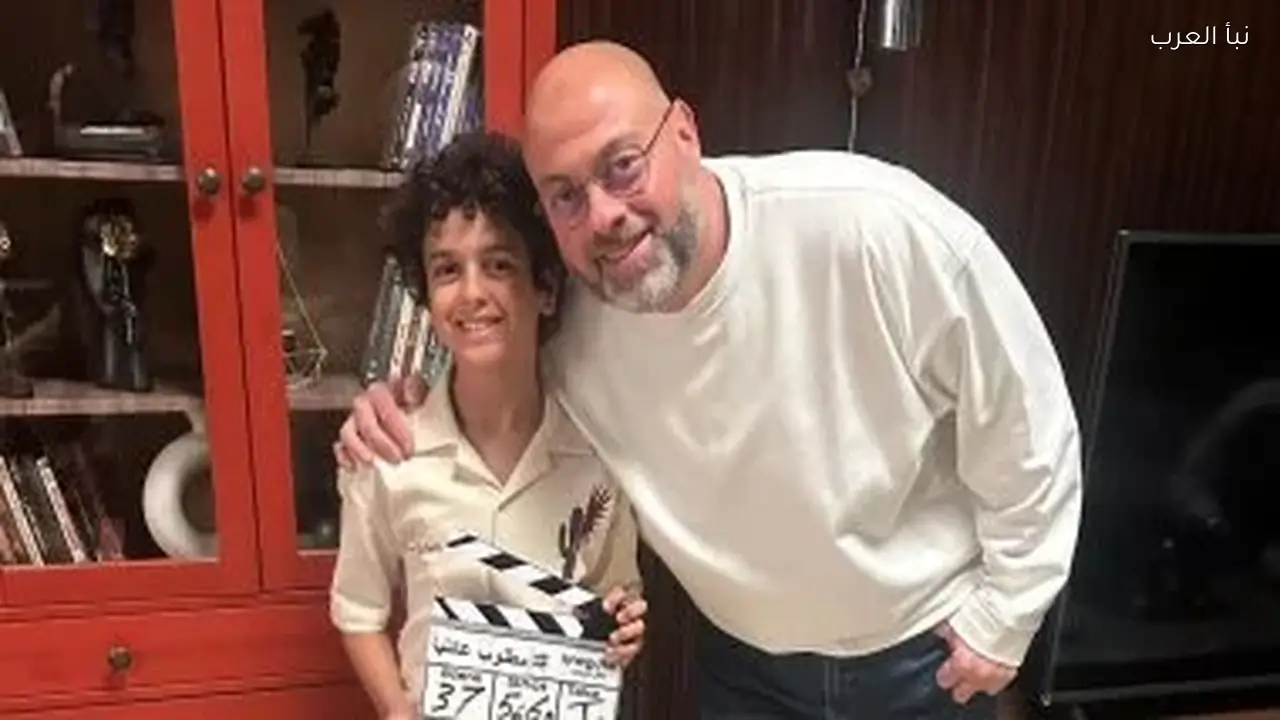 الطفل آسر أحمد ينضم لفيلم “مطلوب عائليًا” مع كريم عبد العزيز وياسمين صبري