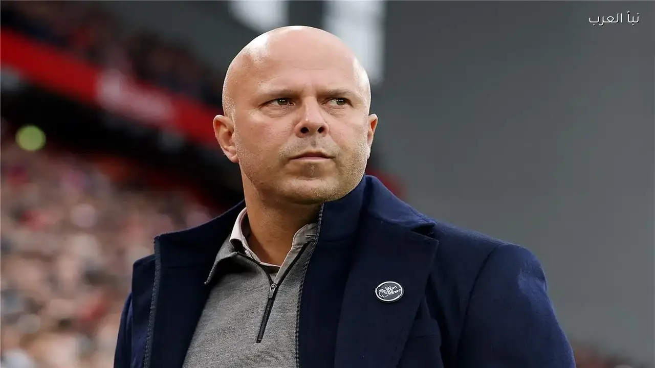 آرني سلوت: سعيد بتألق صلاح ونجومه بعد التأهل لربع نهائي الكأس