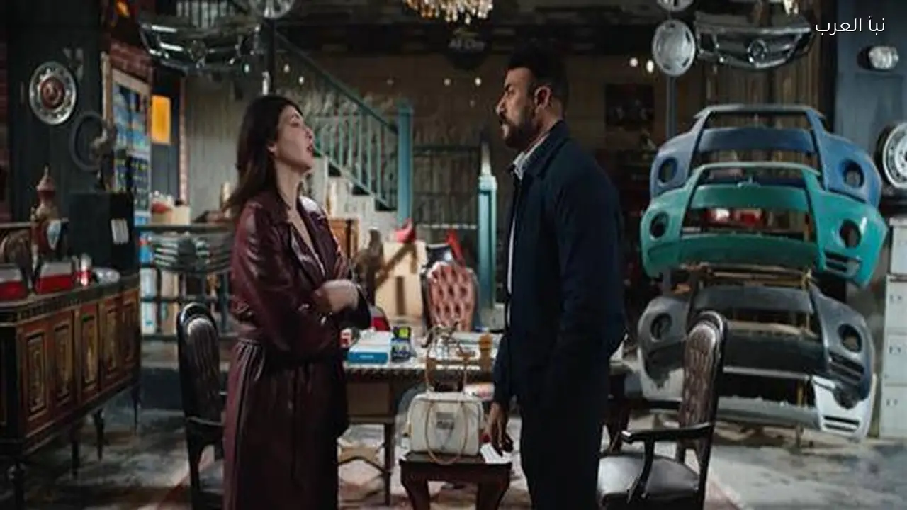 أحمد العوضي يعترف بحبه لسارة بركة في الحلقة 28 من مسلسل “علي كلاي”