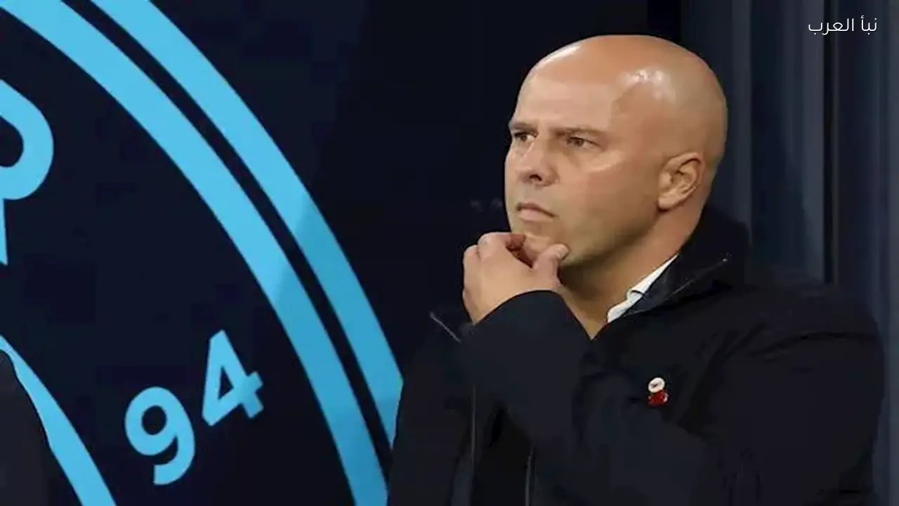 أرني سلوت: إصابة صلاح تثير الشكوك حول مشاركته