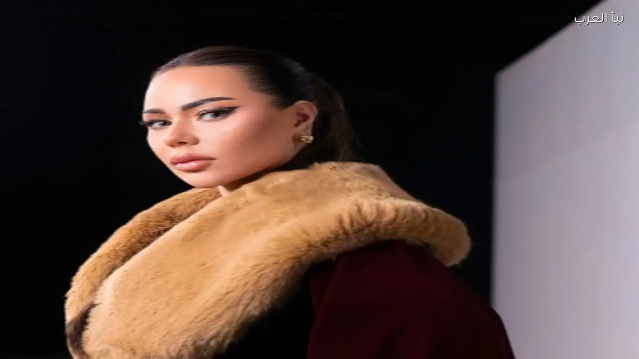 أسما إبراهيم تتألق اليوم في قفطان مخملي بإطلالة ملكية