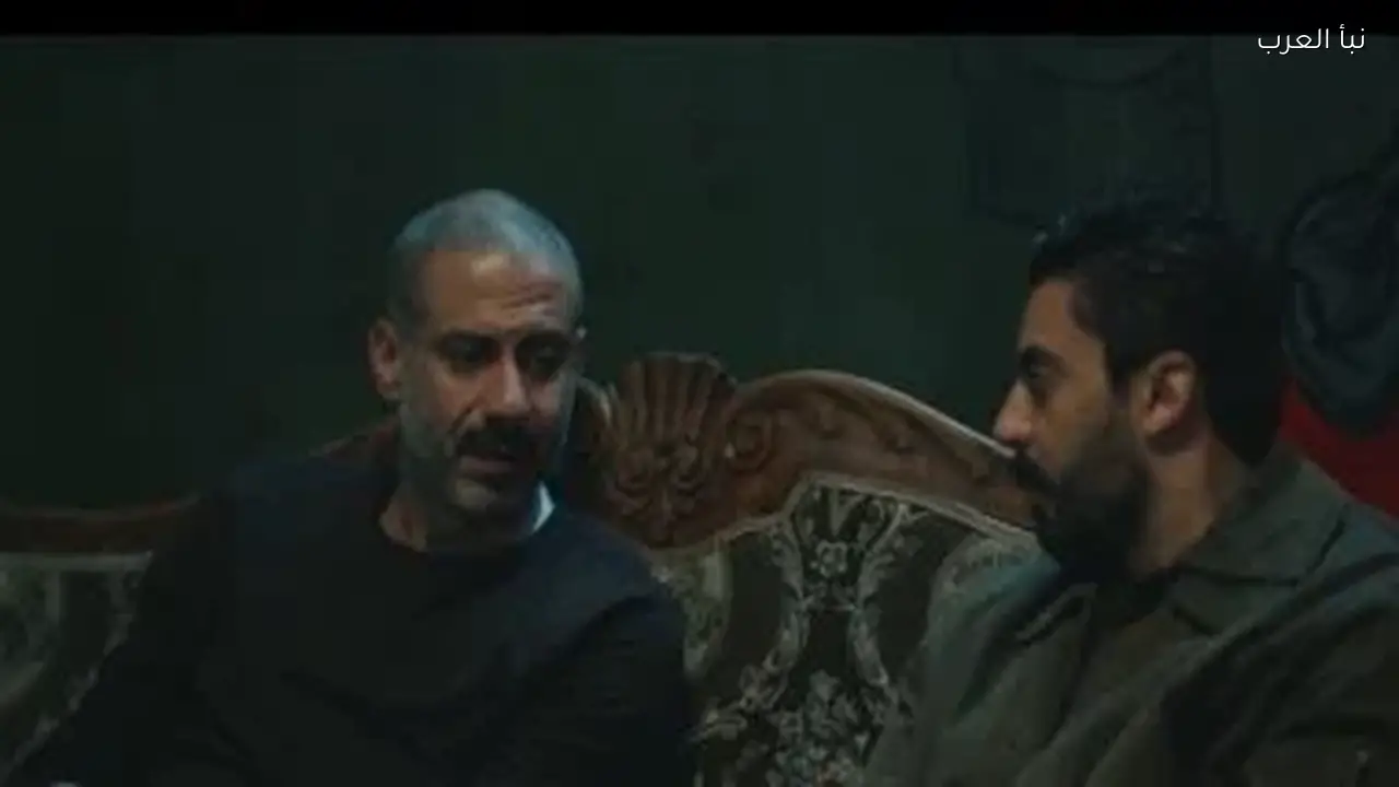 إسلام جمال يمنح فراج أموال طليقته في الحلقة 14 من مسلسل أب ولكن