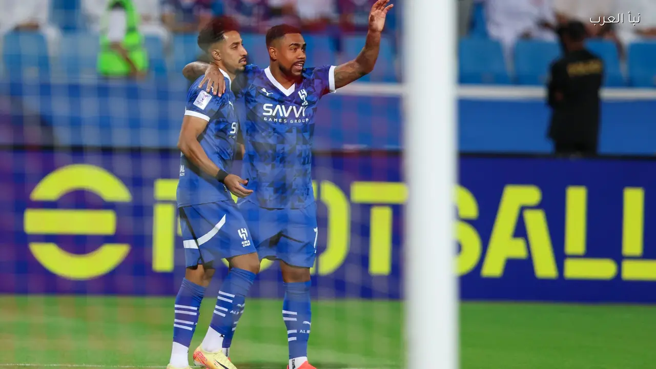 إنزاجي يهدد لاعبي الهلال بسبب استبعاد مالكوم وسالم