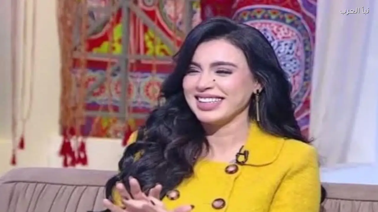 إيمان يوسف ترفض الأدوار الجريئة وتفكر في التعاون مع محمد رمضان