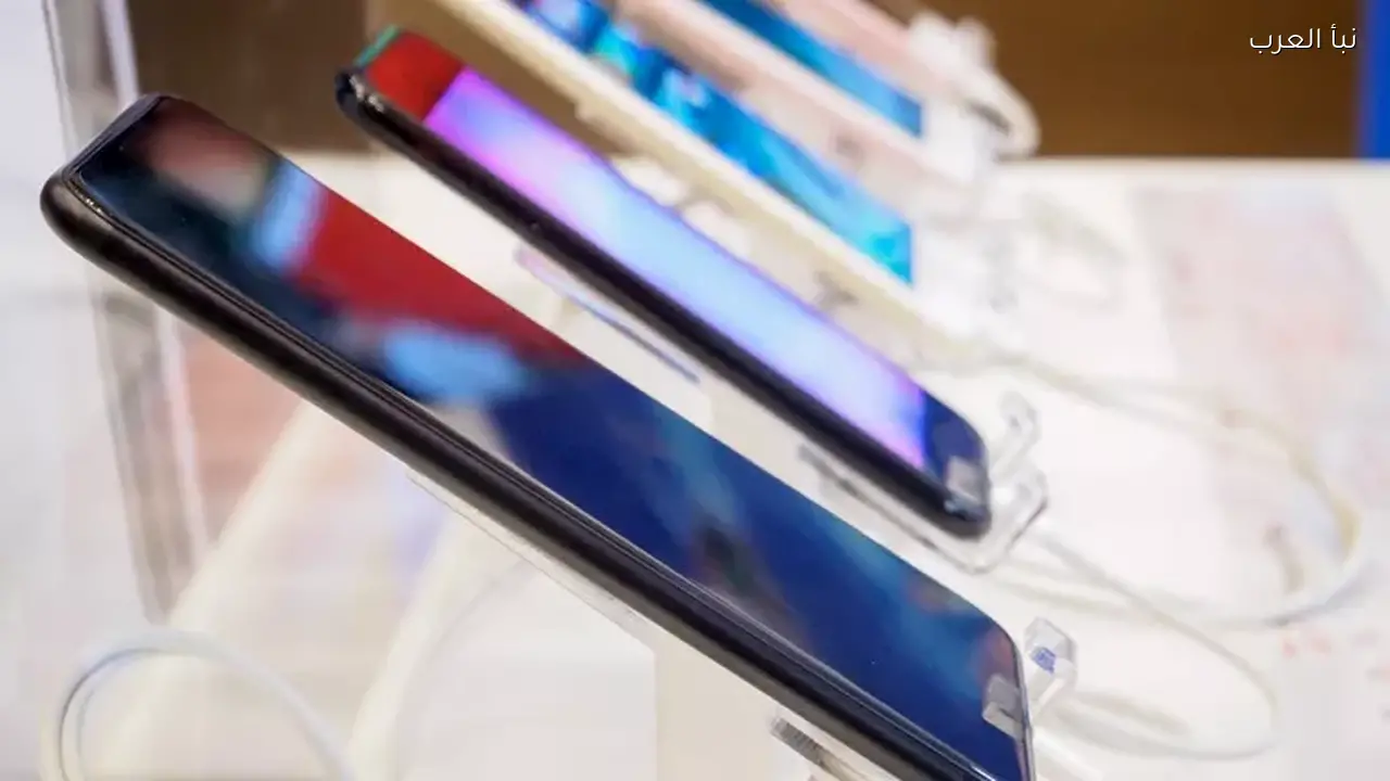 ارتفاع أسعار الهواتف اليوم بسبب الحرب الأمريكية الإيرانية