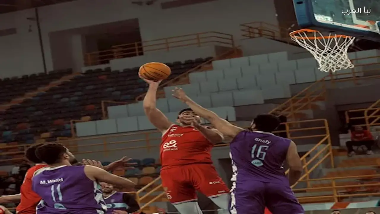 الاتصالات يتفوق على الأهلي في نصف نهائي دوري السلة