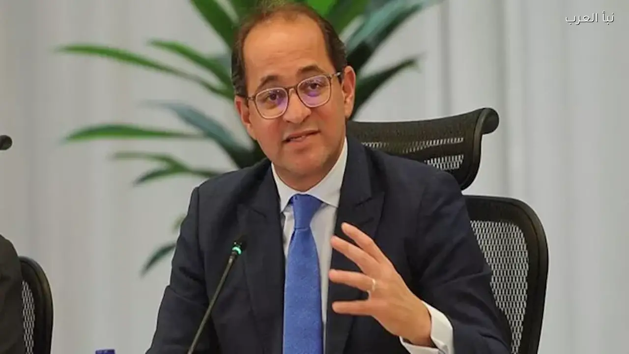 الحكومة تؤكد الرهان على القطاع الخاص لتحقيق النمو والتنمية