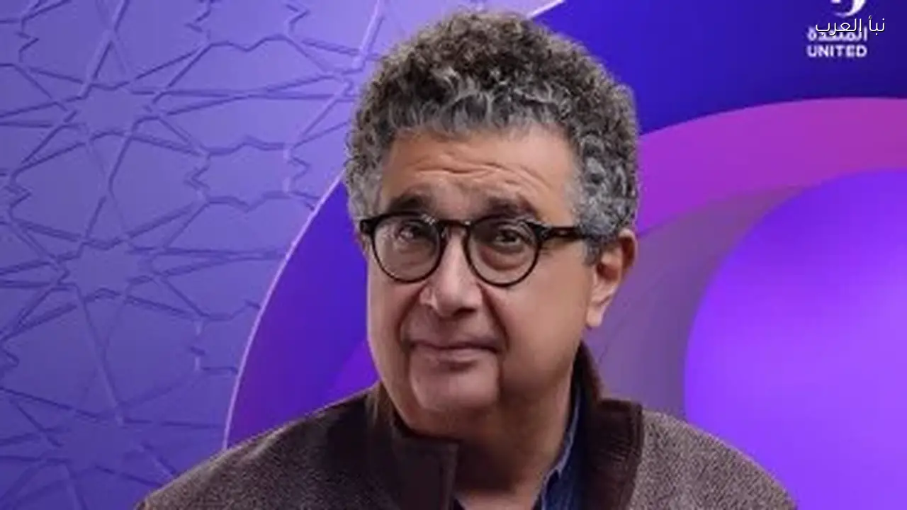 الكدوانى يسأل عن عودته لطليقته يسرا اللوزى في الحلقة الأخيرة من “كان ياما كان”