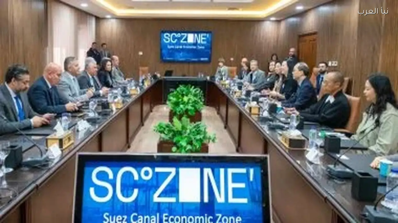 بعثة تجارية من هونغ كونغ تصل مصر لبحث التعاون في الملابس